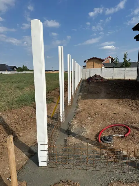Ügyfélfotó, 38. sz.: Konkret Line kerítés (Google-értékelés)